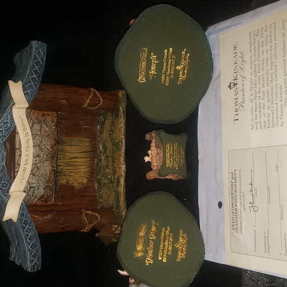 Thomas Kinkade The Holy Family & Holy Night Creche, Hawthorne Village - Picture 5 of 17